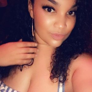 Meet your Posher, Tiana